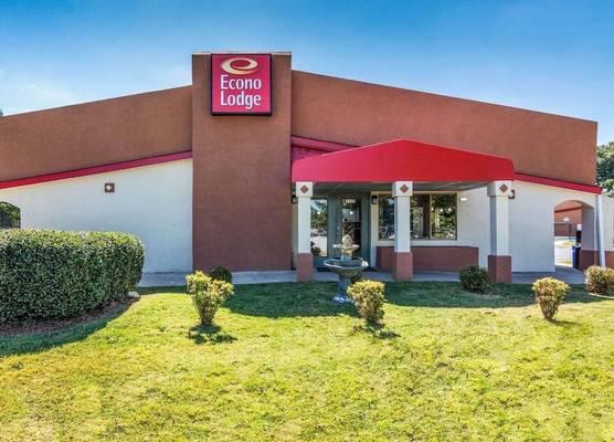 Econo Lodge Gastonia North 1
