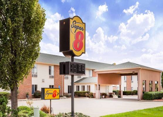 Super 8 by Wyndham Pekin/Peoria Area 1