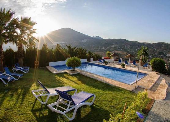 Hotel Cortijo de Salia 1