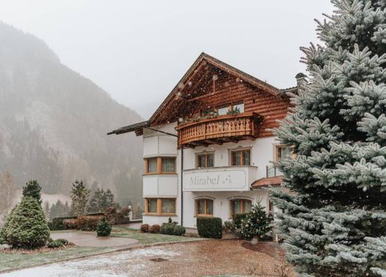 B&B Hotel Mirabel 1
