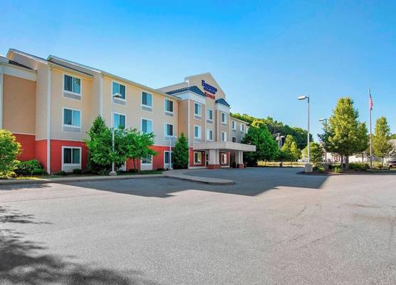 Fairfield Inn & Suites Hooksett 1