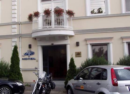 Tisza Alfa Hotel 1