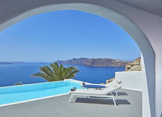 Villaki Oia 1