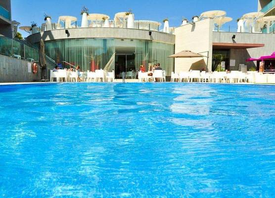 Apolo Suites Rentalmar 1