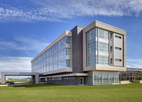 THE HOTEL AT KIRKWOOD CENTER 1