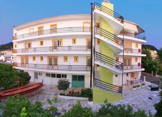 Remezzo Apartments 1