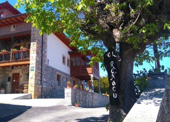 Hotel Rural El Rexacu 1