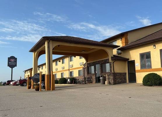Western Inn & Suite Grinnell IOWA, 1