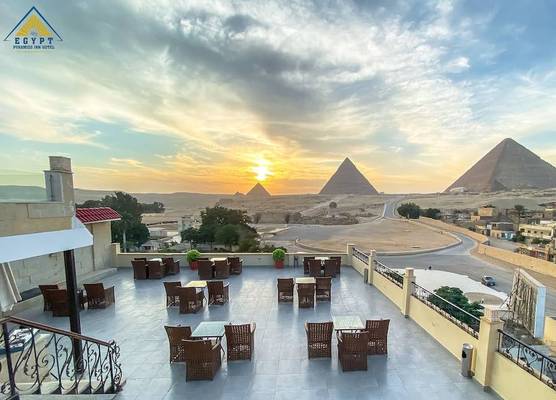 Egypt Pyramids Inn 1