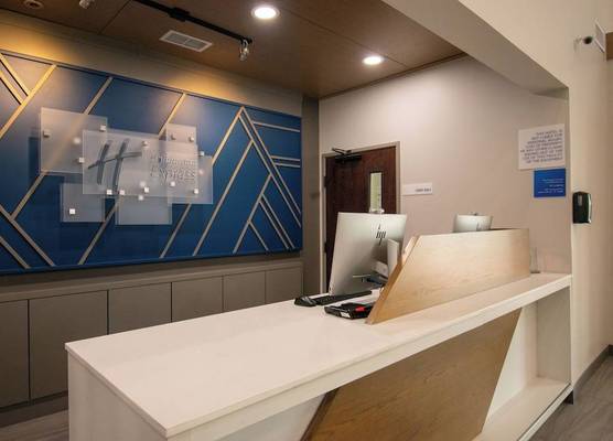 Holiday Inn Express & Suites SULPHUR SPRINGS by IHG 1