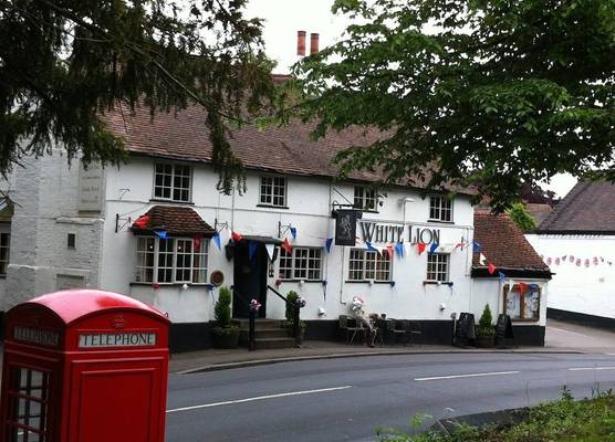 The White Lion Inn 1