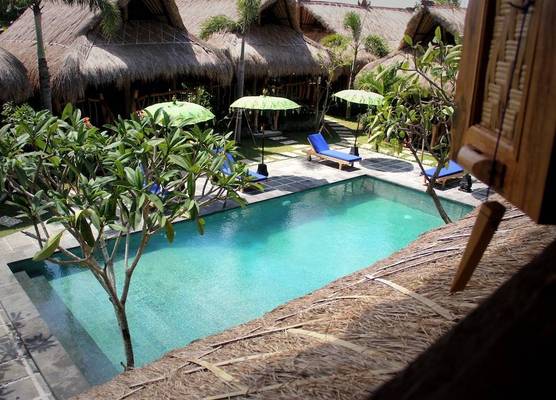 The Calmtree Bungalows 1