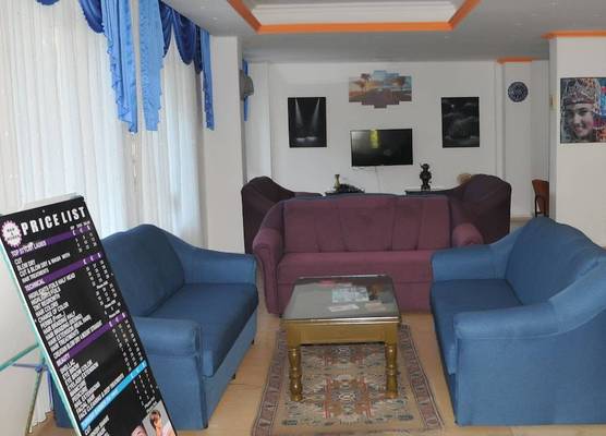 Dilhan Hotel 1
