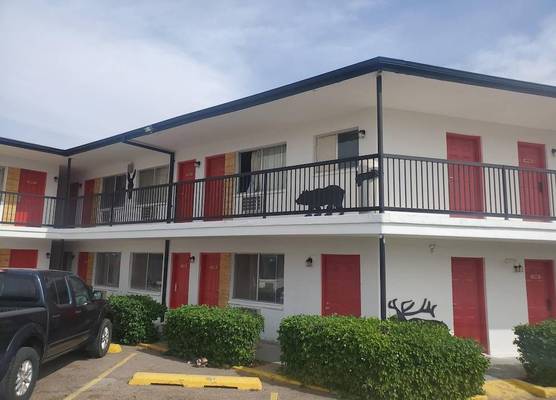 Almara Inn 1