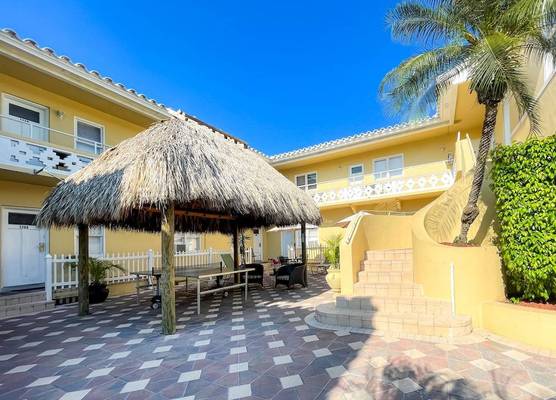 The Palms 1