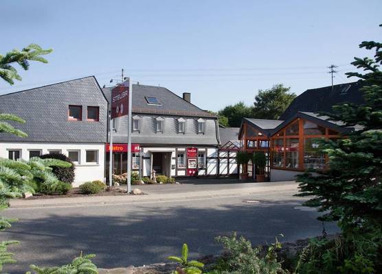 Hotel Steuer 1
