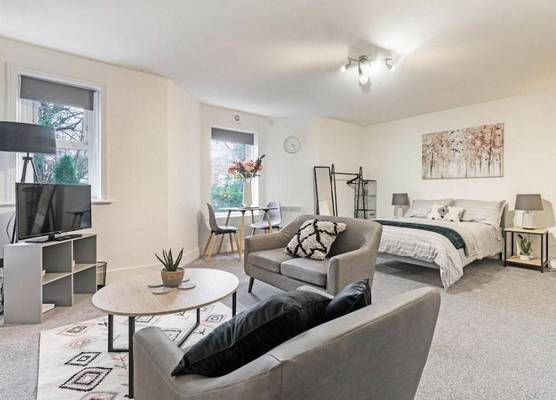 Stylish Studio in Heart of Tunbridge Wells 1