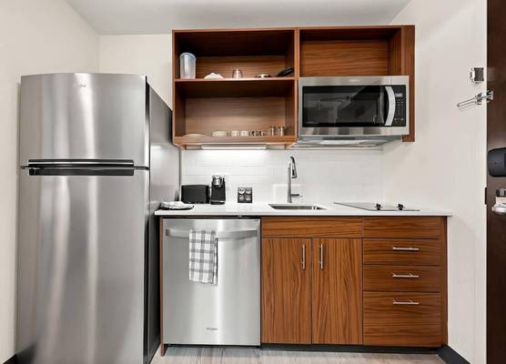 Everhome Suites Huntsville - Research Park 1