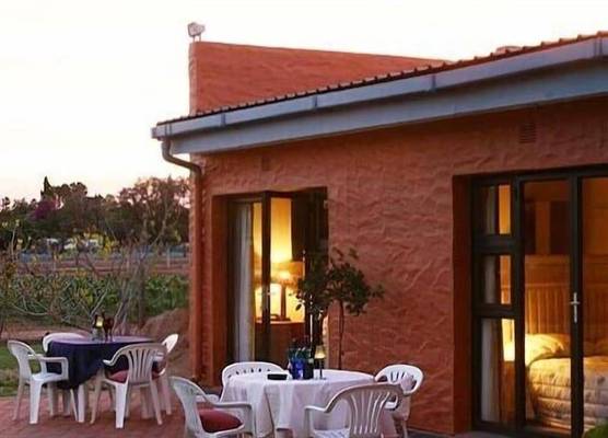 Culdesac Guesthouse Oudtshoorn 1