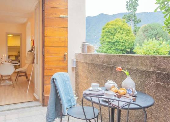 La Piazza di Cernobbio by Rent All Como 1