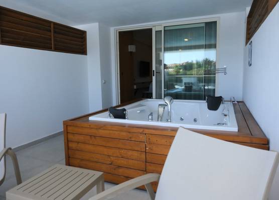 Sunthalia Hotels & Resorts Ultra All Inclusive Adults Only Party Hotel 1
