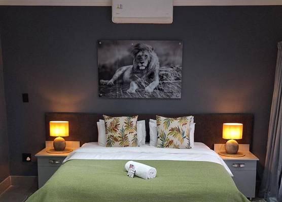 Lion Lodge 1