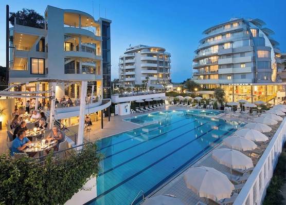 Hotel Premier & Suites - Premier Resort 1