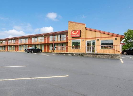 Econo Lodge Marion I-81 1