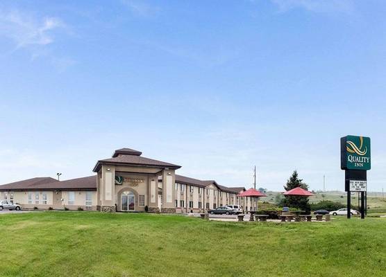 Quality Inn Oacoma - Chamberlain 1