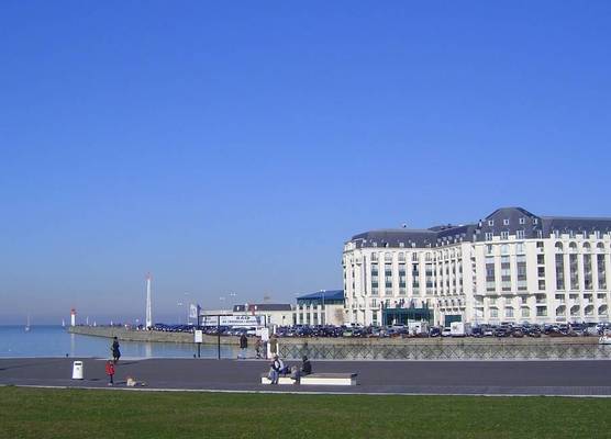 SOWELL RESIDENCES Le Port 1