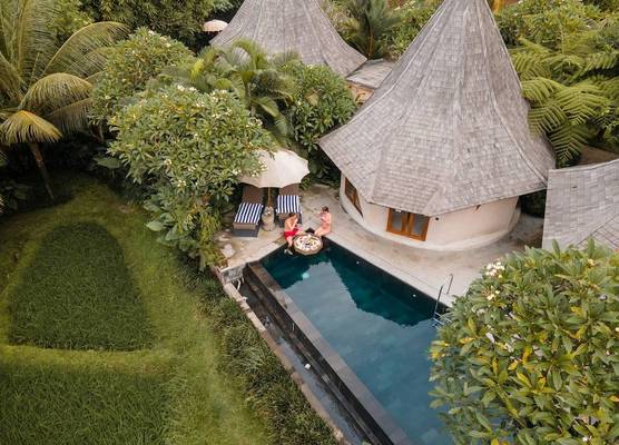 The Sender Pool Suites 1