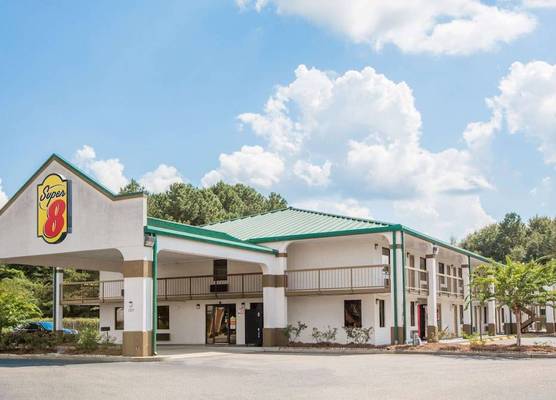 Super 8 by Wyndham Dothan 1