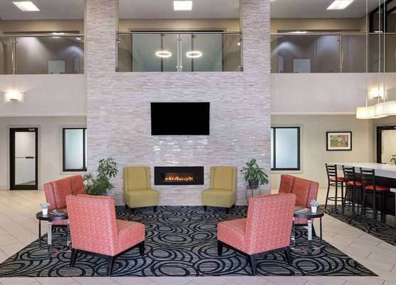 La Quinta by Wyndham Kokomo 1