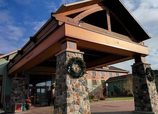 Canal Park Lodge 1