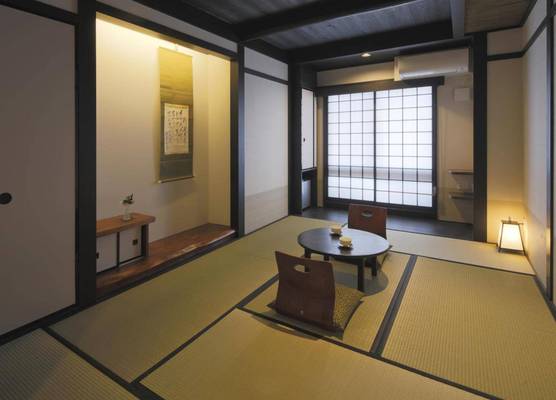 Kyomachiya Ryokan Sakura Urushitei 1