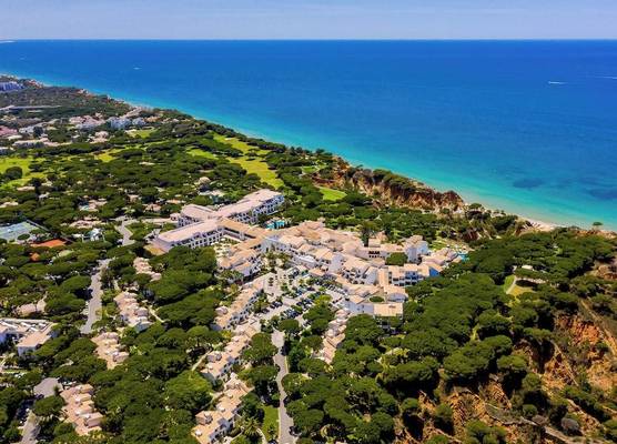 Pine Cliffs Village 1