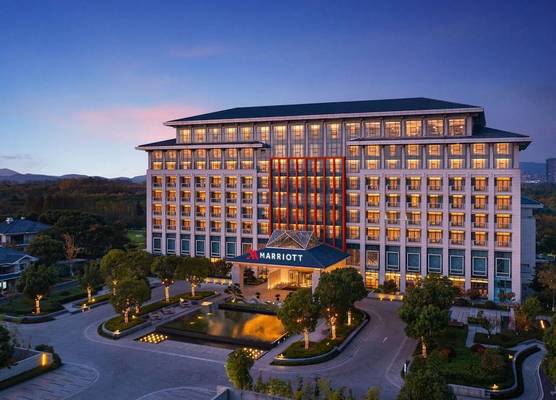 Wuxi Marriott Hotel Lihu Lake 1