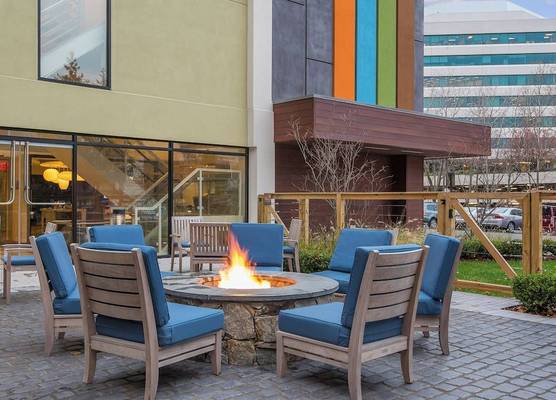 EVEN Hotel NORWALK by IHG 1