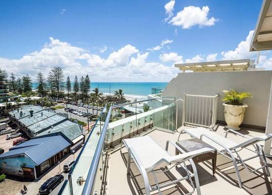 Sandcastles Mooloolaba 1
