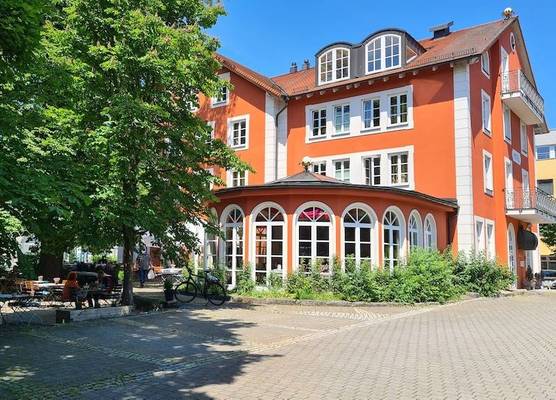 Hotel Königin Olga 1