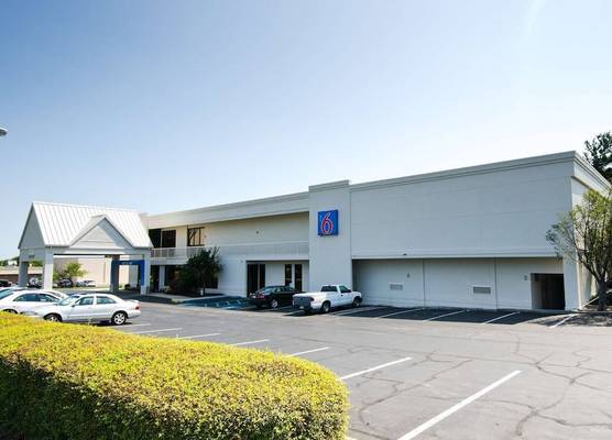 Motel 6-Frederick, MD - Fort Detrick 1