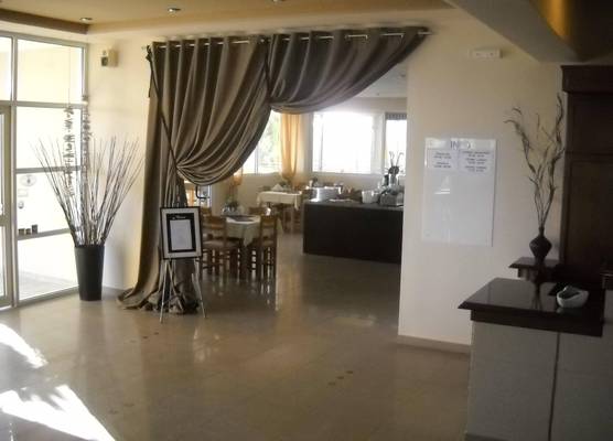 Thea Hotel 1