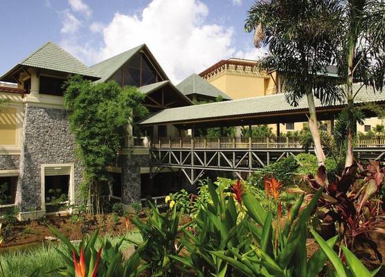 Universal's Loews Royal Pacific Resort 1