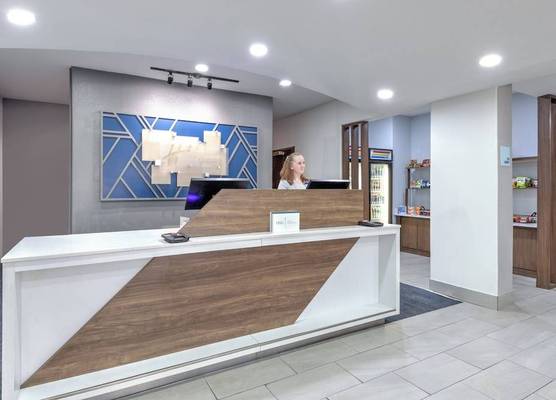 Holiday Inn Express & Suites GRANBURY by IHG 1