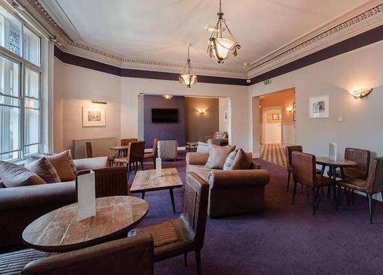 Royal Kings Arms Hotel 1