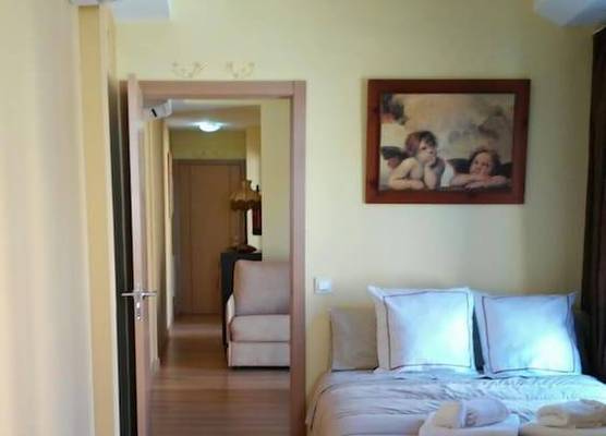 Apartamentos Turísticos La Garza 1