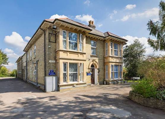 Shelford Lodge 1