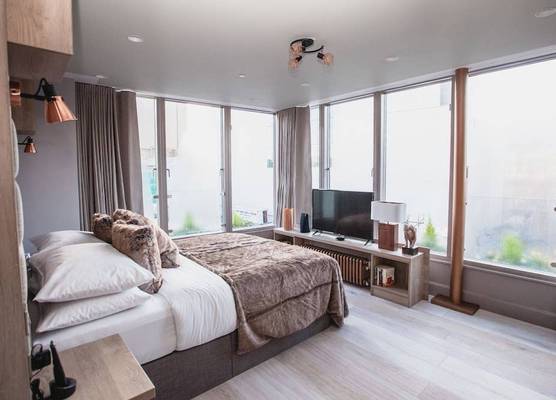 Clarendon Suites 1