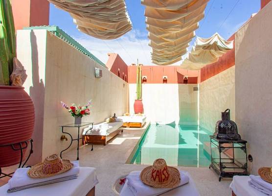 Riad Kaiss By Anika 1