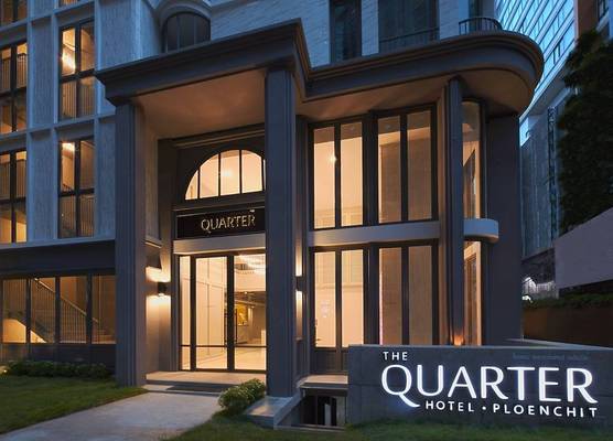 The Quarter Ploenchit by UHG 1